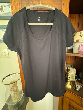 Z By Zella Ladies XL Black Short-Sleeve Scoop Athletic Tee EUC